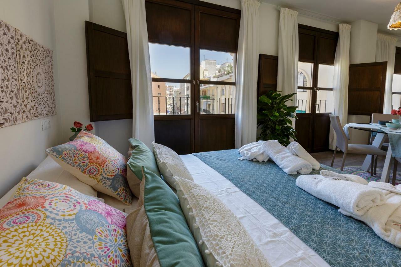 מאלגה Apartamentos El Marques מראה חיצוני תמונה