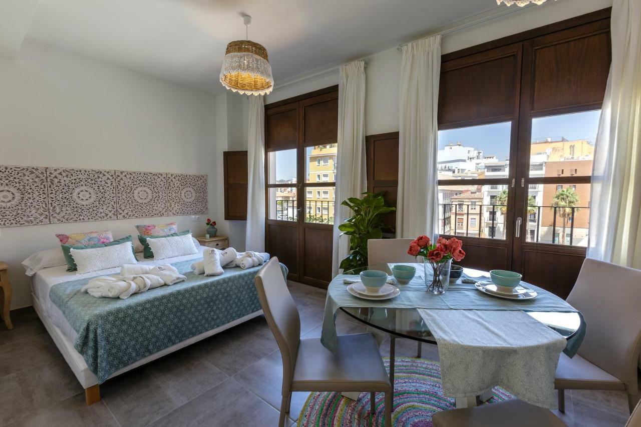 מאלגה Apartamentos El Marques מראה חיצוני תמונה