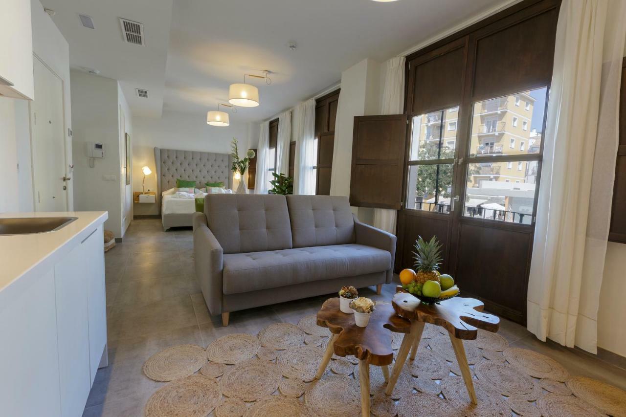 מאלגה Apartamentos El Marques מראה חיצוני תמונה