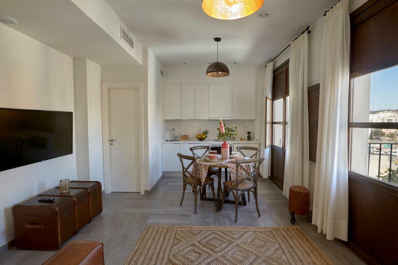 מאלגה Apartamentos El Marques מראה חיצוני תמונה