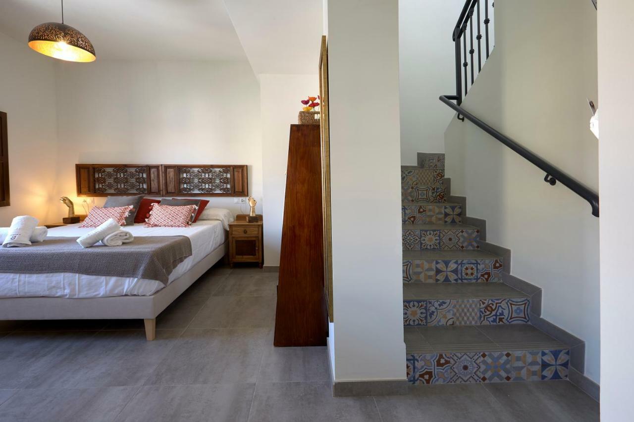 מאלגה Apartamentos El Marques מראה חיצוני תמונה